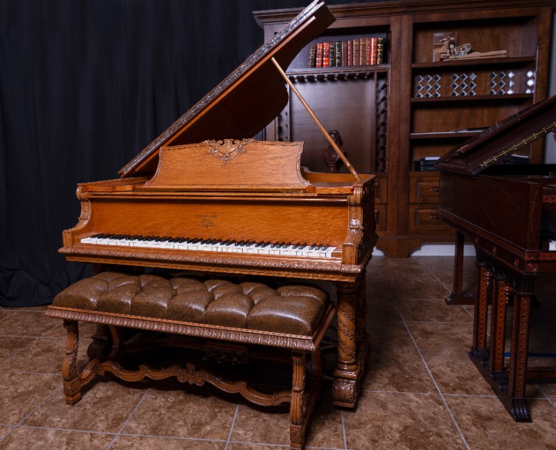 Steinway-1.jpg