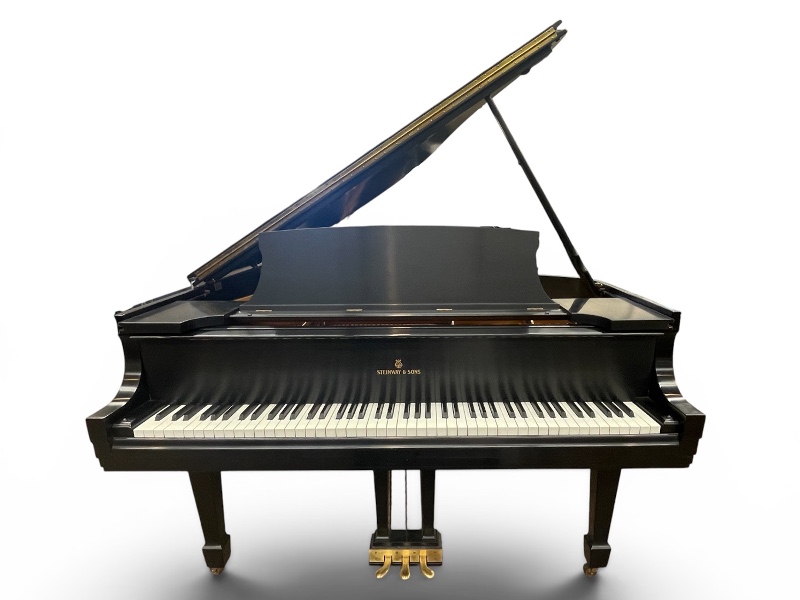 SteinwayS2857.png